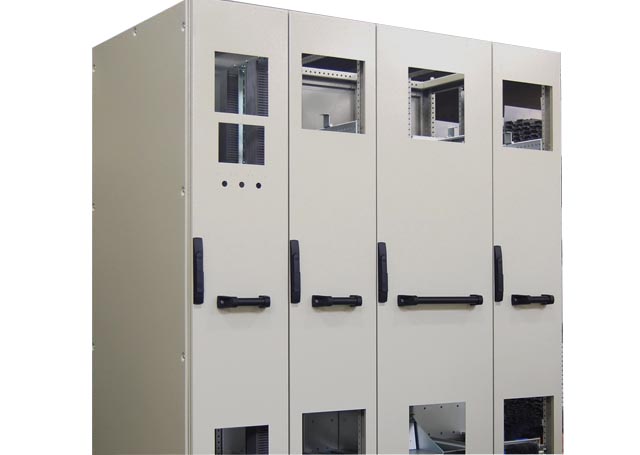 ASM系列船(chuán)用(yòng)控制(zhì)櫃