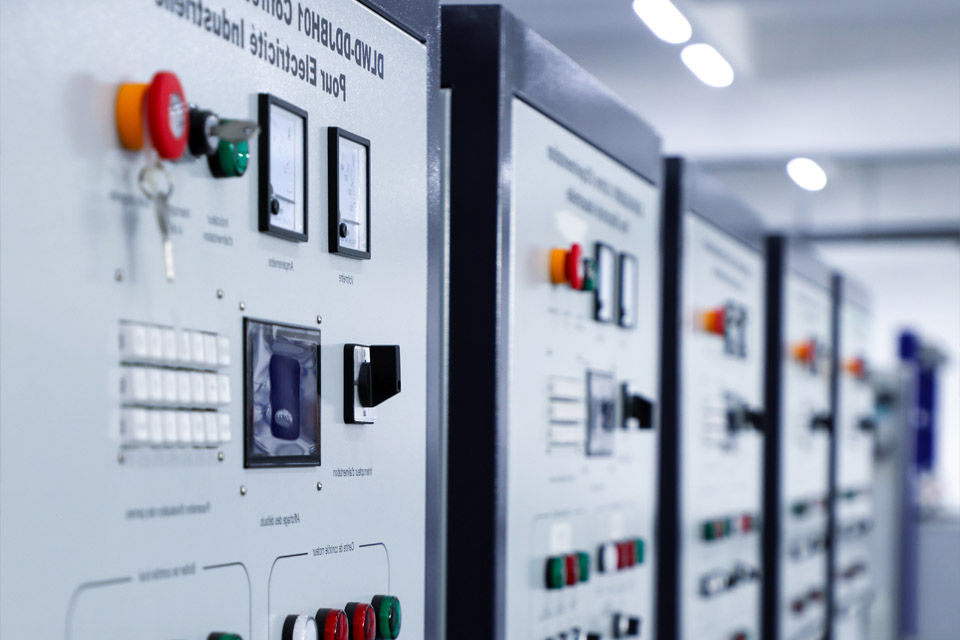 武漢恩電電氣有限公司